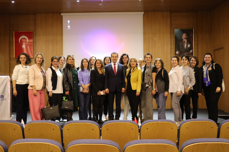 Emekli Tuğgeneral Babüroğlu Bursa’da Atatürk ve devrimleri anlattı - Bursa Hayat Gazetesi-5