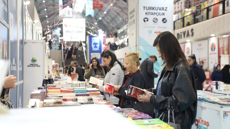 İnegöl 9. Kitap günleri coşkuyla devam ediyor: Hafta sonu muhteşem final - Bursa Hayat Gazetesi-3