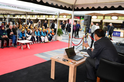 Japon uzman Osmangazi Kitap Fuarı’nda deprem bilinci oluşturdu