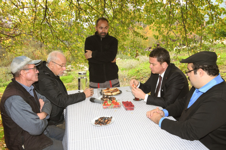 Osmangazi Belediyesi’nin organik tarım projesi meyve vermeye başladı - Bursa Hayat Gazetesi-4