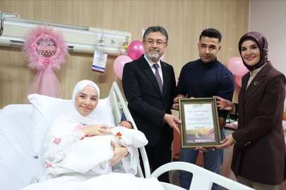 Her yeni doğan bebek ve yeni evli çift adına bir fidan dikilecek