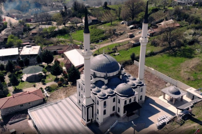 Sabah ezanı saat kaçta okunacak? Yalova namaz vakitleri | 9 Kasım 2025