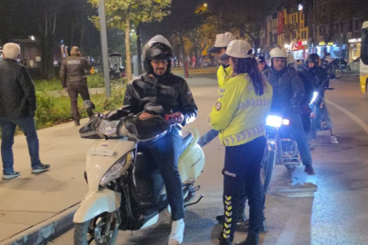 İnegöl’de ekiplerinden motosiklet sürücülerine uygulama