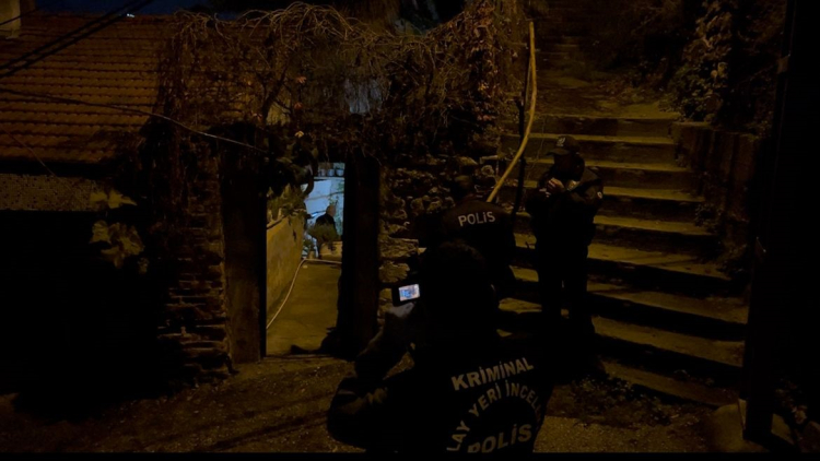 Bursa'da şoke eden olay! Bahçede cesetle karşılaştı -Bursa Hayat-2