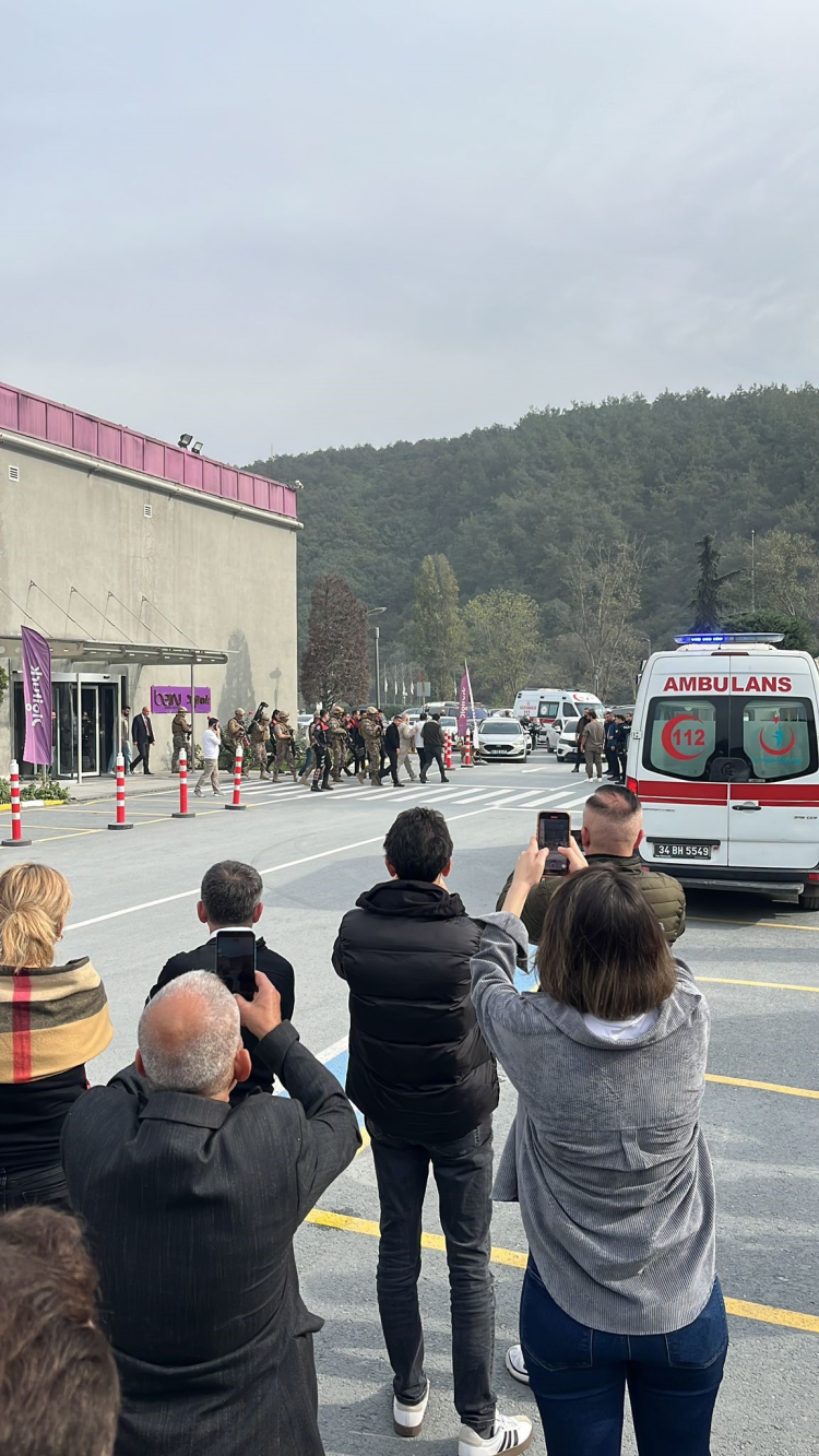beIN Sports binasında silahlı panik! Özel Harekat baskın yaptı-Bursa Hayat Gazetesi-3
