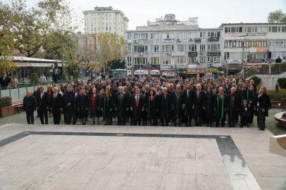 Bursa Adalet Sarayı’nda Ata’ya saygı töreni
