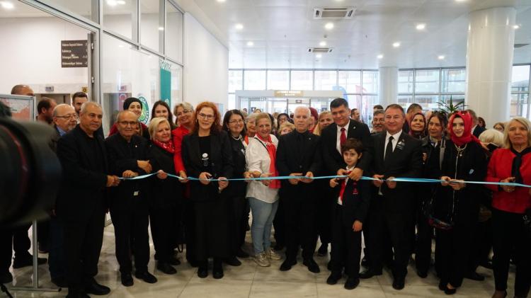 Bursa’da Ata’ya vefa! İki sergi sanatseverlerle buluştu -Bursa Hayat-2