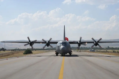 Düşen kargo uçağında kaç kişi vardı?