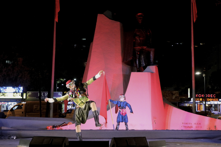 Mudanya’da “Atatürk Sensin” temalı etkinliklerle Ulu Önder’e anlamlı anma - Bursa Hayat Gazetesi-5