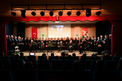 Osmangazi’de Atatürk’ü anma gecesi: Sevdiği türkülerle duygu dolu anlar