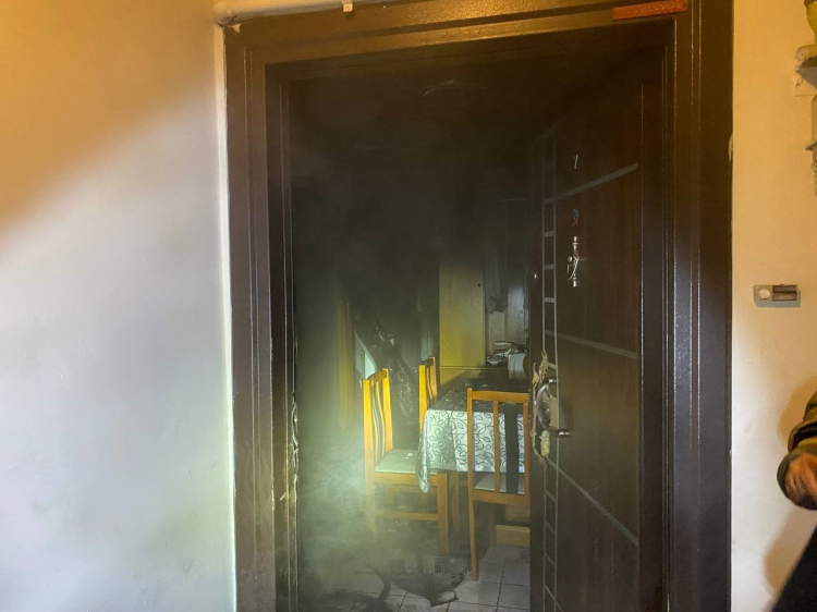 Bursa’da şaşırtan olay: Aynı apartmanda 5. yangın!-Bursa Hayat Gazetesi-3