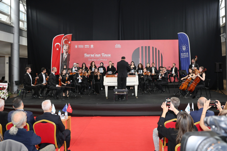 Bursa’nın geleceği sanatla şekilleniyor - Bursa Hayat Gazetesi-4