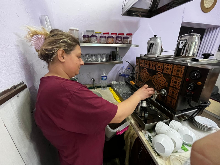 Erkek egemen sektörde kadın imzası: Bu kahvede küfür yok - Bursa Hayat Gazetesi-5