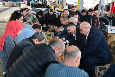 Yıldırım’da birlik ve beraberlik sofrası: Başkan Yılmaz esnafla kahvaltıda