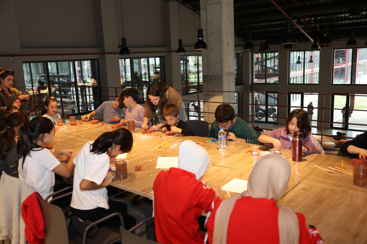 Bursa Nilüfer’de çocuklar hem eğlendi hem öğrendi - Bursa Hayat Gazetesi-4