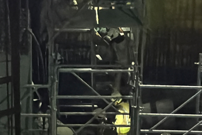 Metro inşaatında iskele çöktü: 2 işçi yaralı!