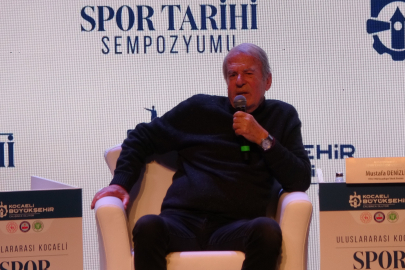 Mustafa Denizli Bursaspor’u örnek gösterdi! ‘Süper Lig’e dönecektir’