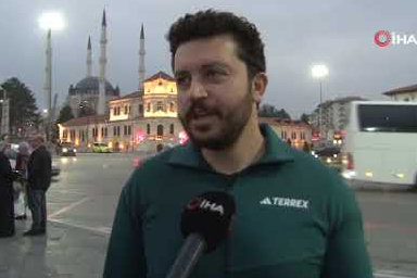 Ormanın hayaletleri ailece görüntülendi