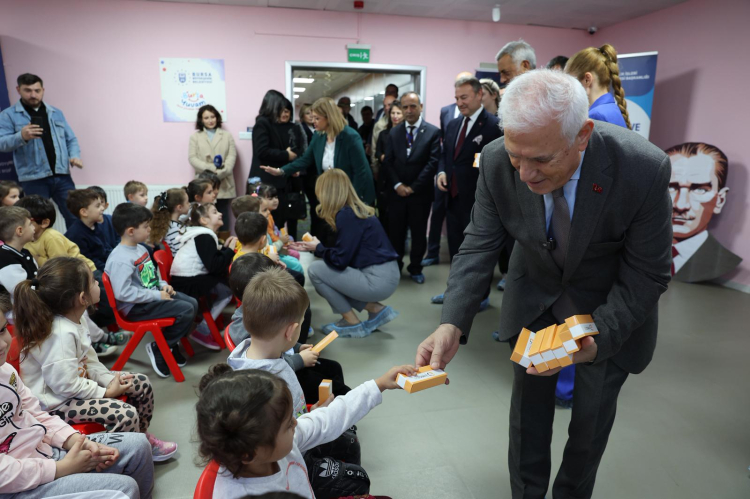 Bursa’da miniklere diş sağlığı eğitimi - Bursa Hayat Gazetesi-3