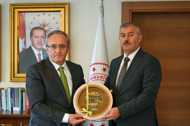 MEB Teftiş Kurulu Başkanı Bursa’da çalışmaları değerlendirdi - Bursa Hayat Gazetesi-2