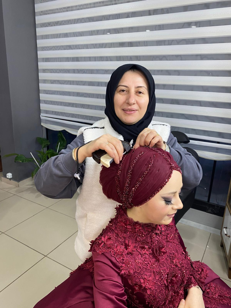 Kuaförlük bitiyor mu, dönüşüyor mu? Emine Öztürk anlattı -Bursa Hayat-4