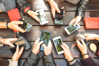 Akıllı telefon üreticisinden uyarı! Zam kapıda