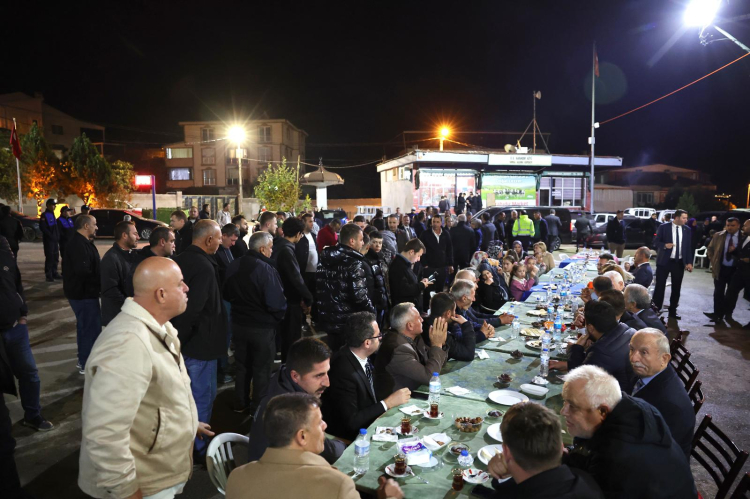 Başkan Bozbey'den yangından etkilenen Karahıdır’a ziyaret - Bursa Hayat Gazetesi-3