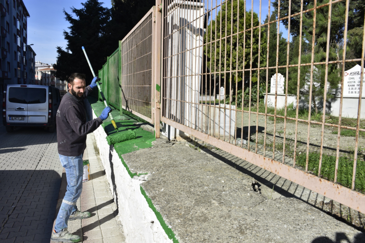 Bursa Karacabey’de şehir mezarlıkları yenileniyor - Bursa Hayat Gazetesi-2