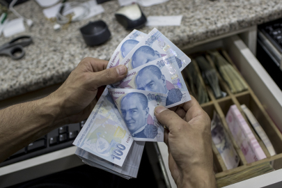 Dar gelirliye vatandaşlık maaşı! Yeni yılda hayata geçmesi gündemde