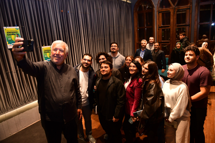 Osmangazi Belediyesi’nden genç girişimcilere yol gösterici söyleşi - Bursa Hayat Gazetesi-4