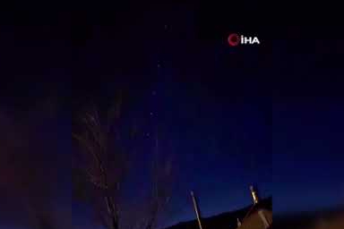 Van'ın üç ilçesinde Starlink kuyruğu görüldü