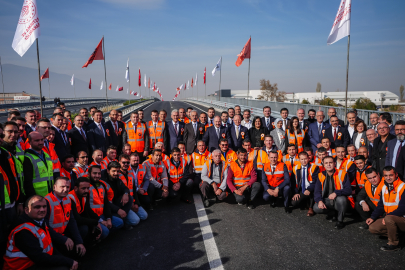 Bakan Uraloğlu tarih verdi: Bursa’ya YHT ile seyahat edeceğiz