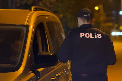 Bursa'da gece boyu denetim! Şüpheli araçlar tek tek kontrol edildi