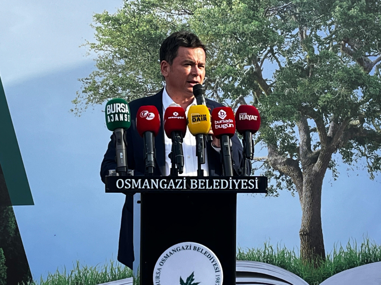 Bursa Çağlayan Mahallesi’ne 700. yıl anısına 700 fidan dikildi - Bursa Hayat Gazetesi-4