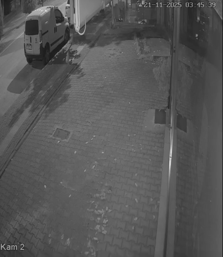 Yemek yapamayan hırsız tatlıyı yedi: Bursa’da ilginç hırsızlık olayı!-Bursa Hayat Gazetesi-2