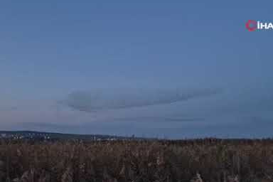 Gökyüzünde terapi etkisi: Sığırcıklardan muhteşem dans