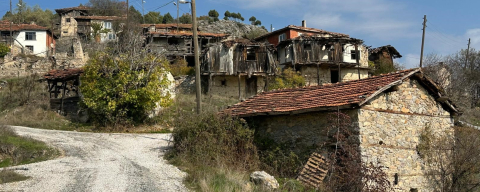 Bursa'nın 4 kişilik köyü!