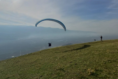 Gürsu’da öğrencilerden doğaya destek! Tohum topları yangın alanlarına bırakıldı