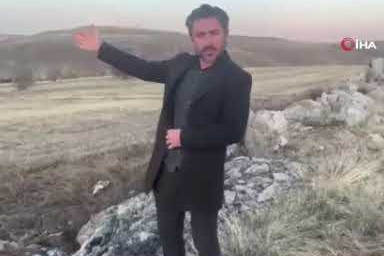 Yolunu şaşıran karaca bozkırın ortasında görüntülendi