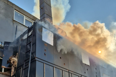 Bursa İnegöl’de korkutan yangın: 1 işçi yaralandı!