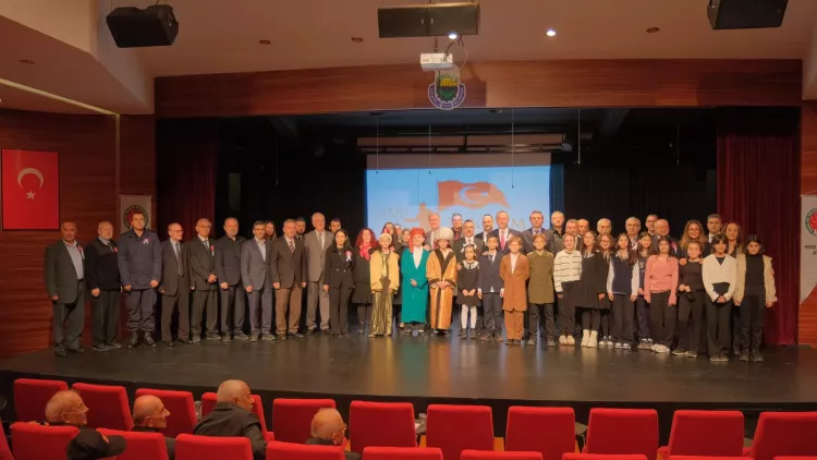 İnegöl’de 24 Kasım’da öğretmenler ve öğrenciler bir araya geldi - Bursa Hayat Gazetesi-4