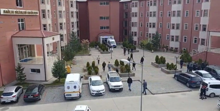 Gümüşhane Üniversitesi’nde rehine krizi sona erdi!-Bursa Hayat Gazetesi-3