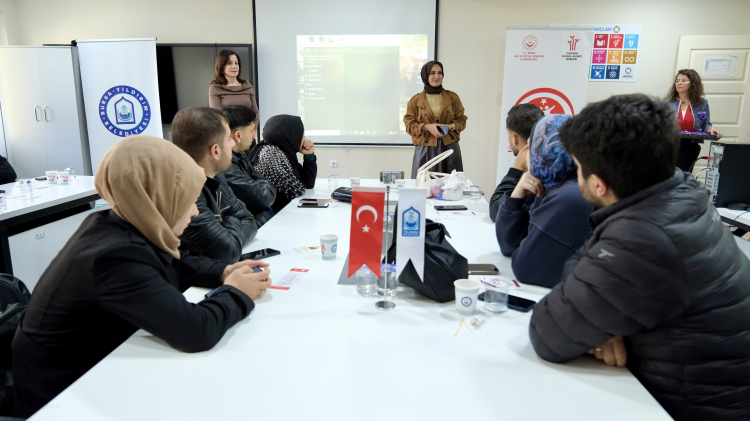 Yeni evlenecek çiftlere şiddetle mücadele eğitimi - Bursa Hayat Gazetesi-3