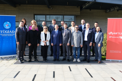 TÜGİAD Bursa’dan iş dünyasına dijital dönüşüm uyarısı!