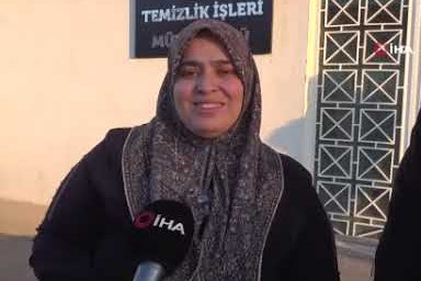 Düşürdüğü 40 gram altın 40 tonluk çöplükte bulundu, gözyaşlarına hakim olamadı