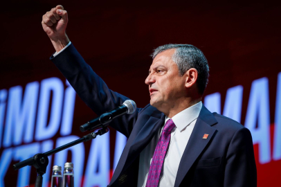 Özgür Özel 4. kez CHP Genel Başkanı seçildi