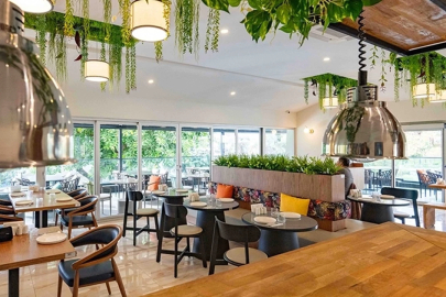 Restoran ve kafelerde masa ücreti dönemi bitiyor