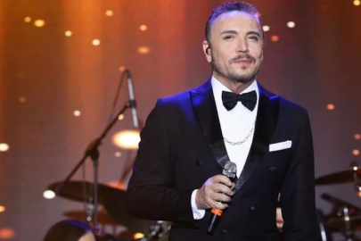 Cenk Eren sahnede talihsiz kaza geçirdi