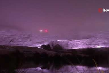 Denizli’de yağmur sonrası travertenler sisle kaplandı