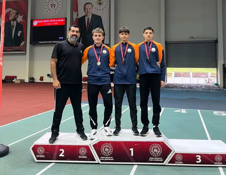 363 sporcunun mücadele ettiği yarışlarda Osmangazi fırtınası - Bursa Hayat Gazetesi-2